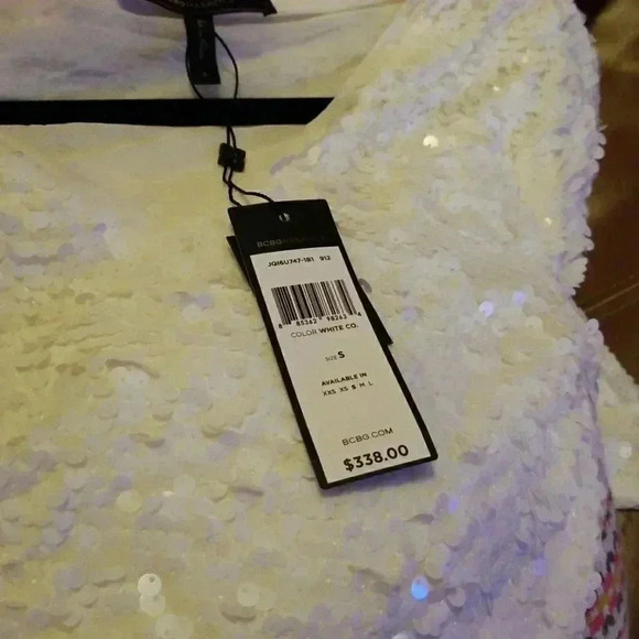 BCBG MAXAZRIA SEQUENCE WHITE DRESS 👗 - Picture 5 of 5